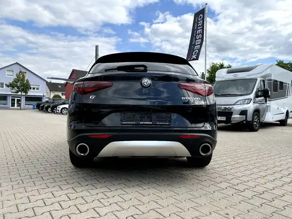 ALFA ROMEO STELVIO SUPER (3/28)