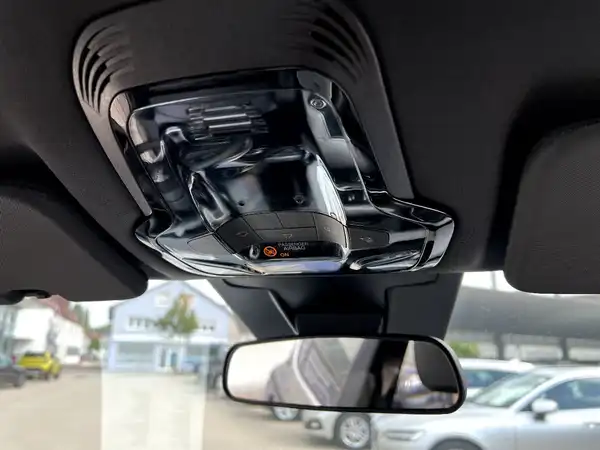 ALFA ROMEO STELVIO SUPER (28/28)