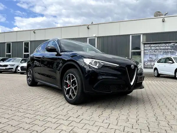 ALFA ROMEO STELVIO SUPER (5/28)