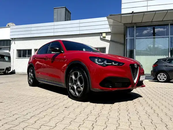 ALFA ROMEO STELVIO (5/28)