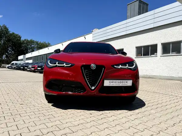 ALFA ROMEO STELVIO (6/28)