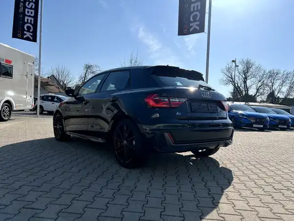 AUDI A1 SPORTBACK (2/25)