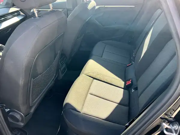 AUDI A3 SPORTBACK (12/28)