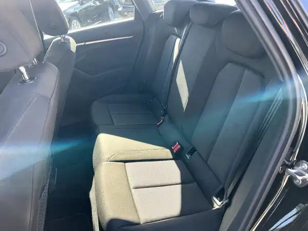 AUDI A3 SPORTBACK (13/28)