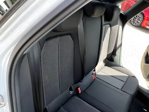 AUDI A3 SPORTBACK (16/28)