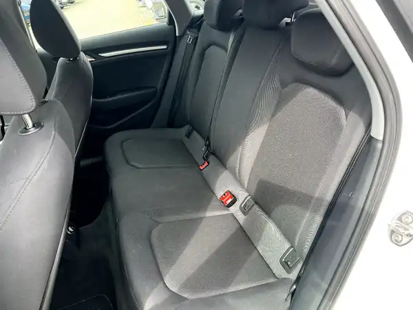 AUDI A3 SPORTBACK (13/26)