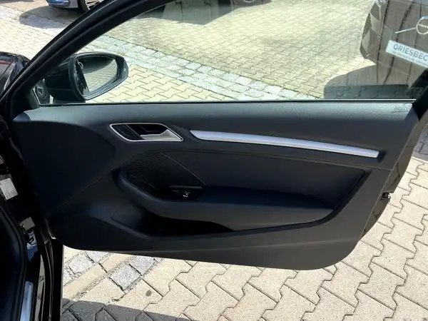 AUDI A3 (15/23)