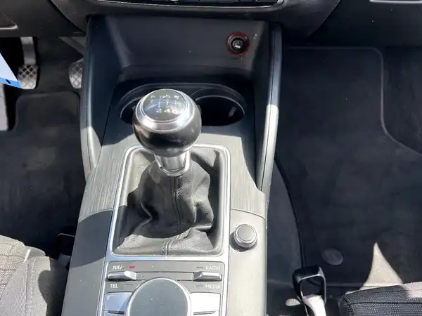 AUDI A3 (19/23)