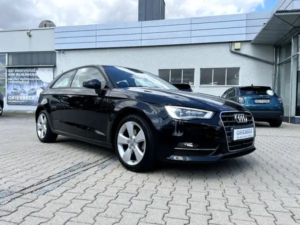AUDI A3 (5/23)