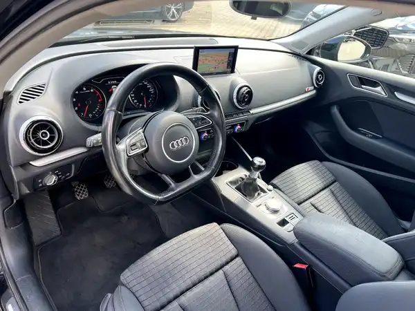AUDI A3 (9/23)