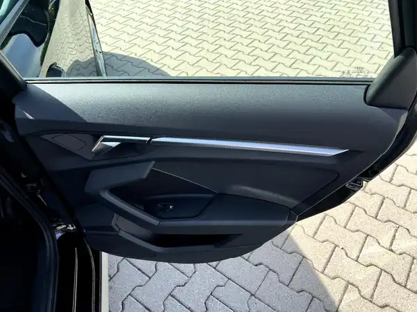 AUDI A3 SPORTBACK (14/29)