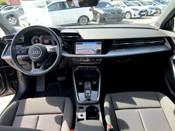 AUDI A3 SPORTBACK (18/29)