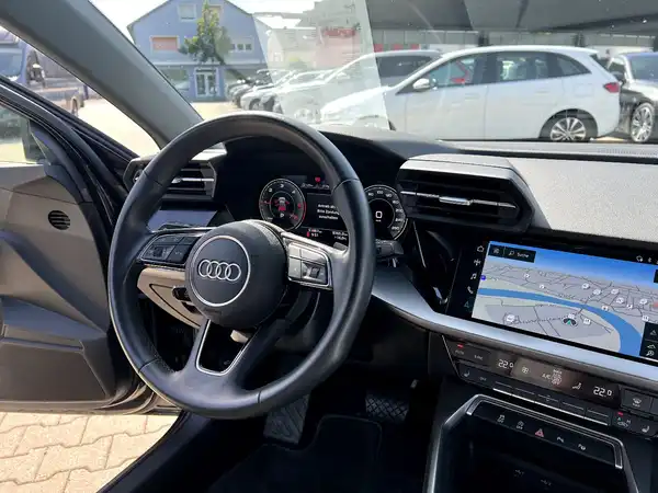 AUDI A3 SPORTBACK (28/29)