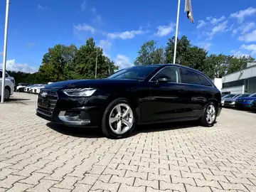 AUDI A4 AVANT (1/28)