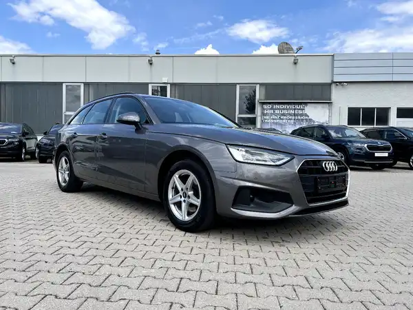 AUDI A4 AVANT (5/27)