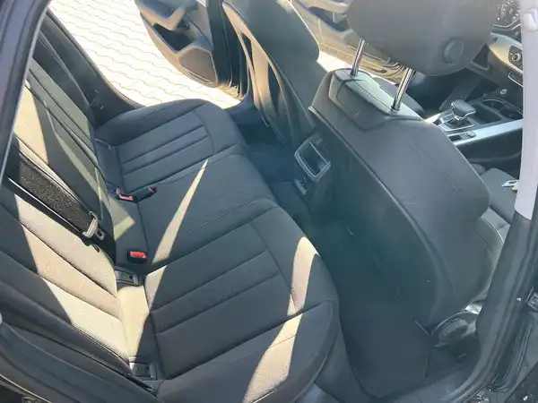 AUDI A4 AVANT (14/27)