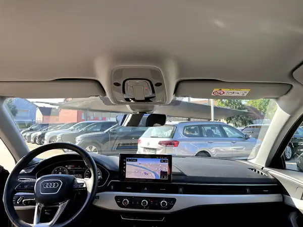 AUDI A4 AVANT (19/27)
