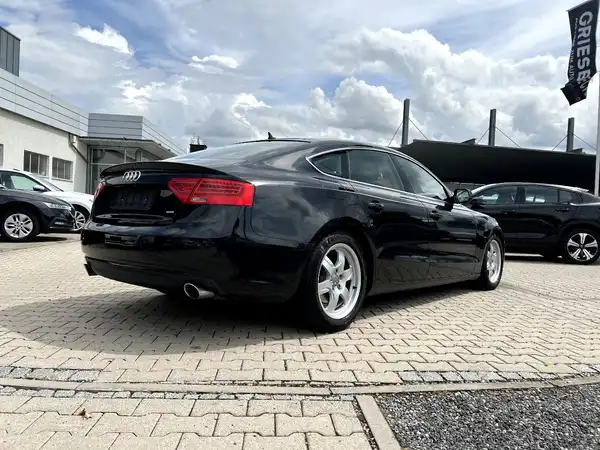 AUDI A5 SPORTBACK (4/27)