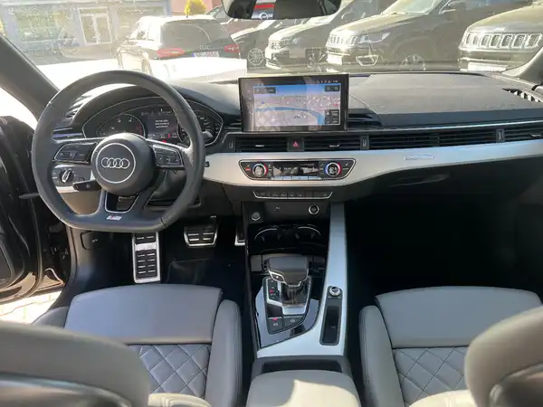 AUDI A5 SPORTBACK (19/29)