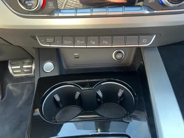 AUDI A5 SPORTBACK (25/29)