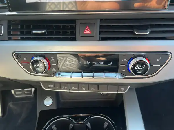 AUDI A5 SPORTBACK (26/29)