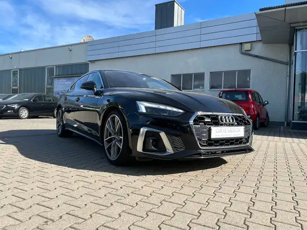 AUDI A5 SPORTBACK (5/29)