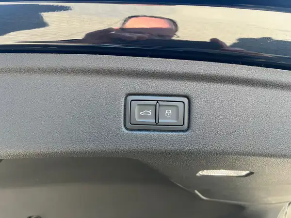 AUDI A5 SPORTBACK (8/29)