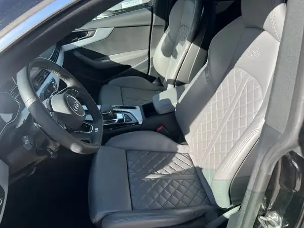 AUDI A5 SPORTBACK (9/29)