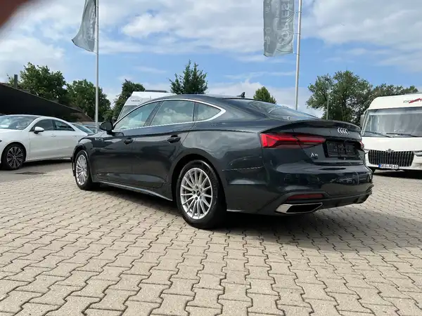 AUDI A5 SPORTBACK (2/28)