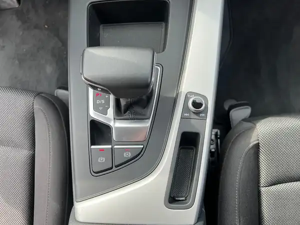 AUDI A5 SPORTBACK (24/28)