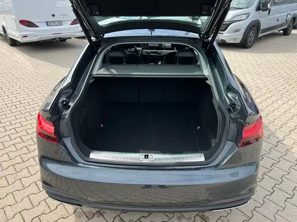AUDI A5 SPORTBACK (7/28)