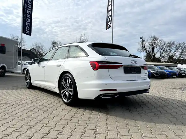 AUDI A6 AVANT (2/29)