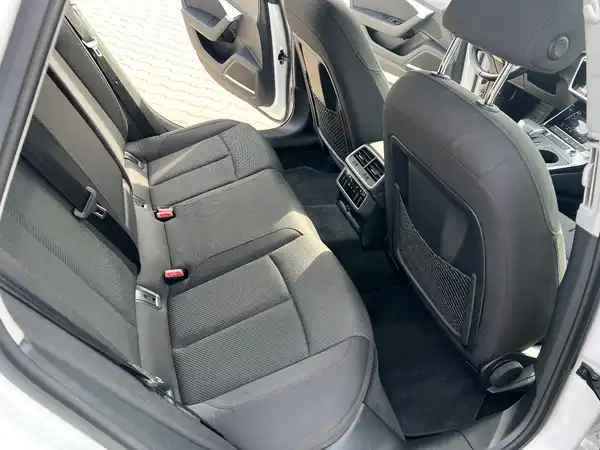 AUDI A6 AVANT (17/29)