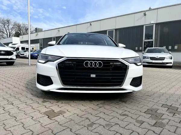 AUDI A6 AVANT (6/29)