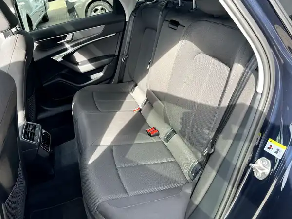 AUDI A6 AVANT (15/29)