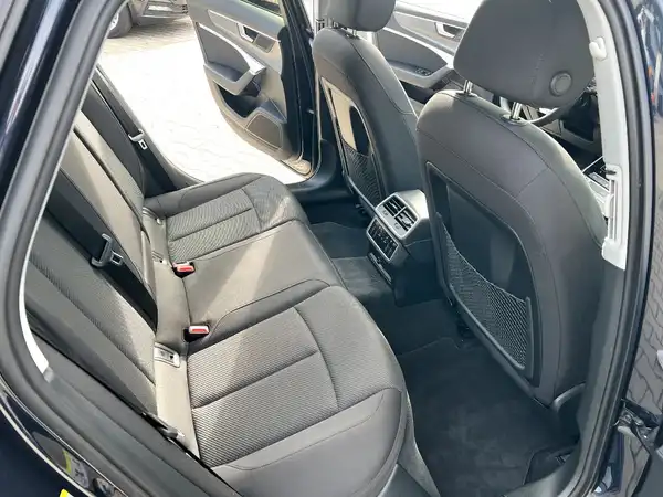 AUDI A6 AVANT (17/29)