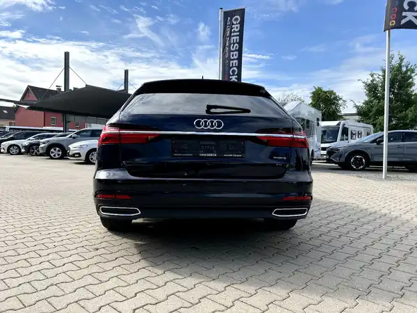 AUDI A6 AVANT (3/29)