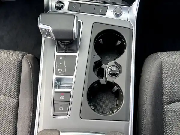 AUDI A6 AVANT (25/29)