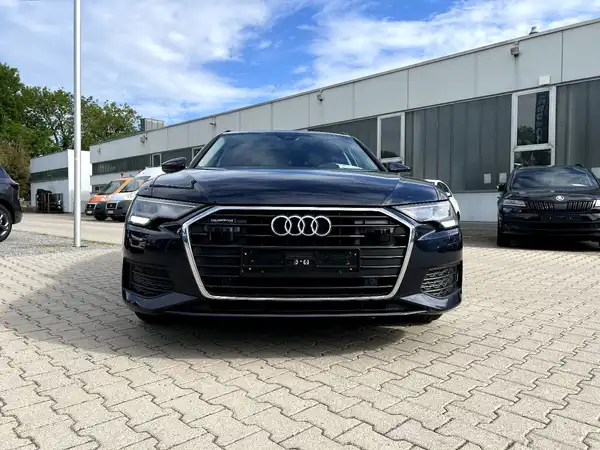 AUDI A6 AVANT (6/29)