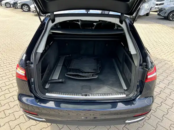 AUDI A6 AVANT (7/29)