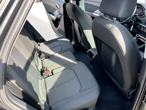 AUDI Q3 SPORTBACK (15/27)