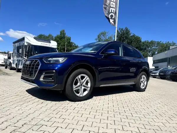 AUDI Q5 (1/28)