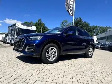 AUDI Q5 (1/28)