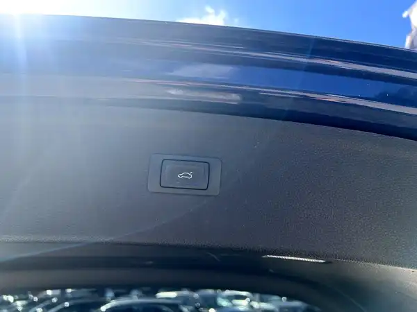 AUDI Q5 (8/28)