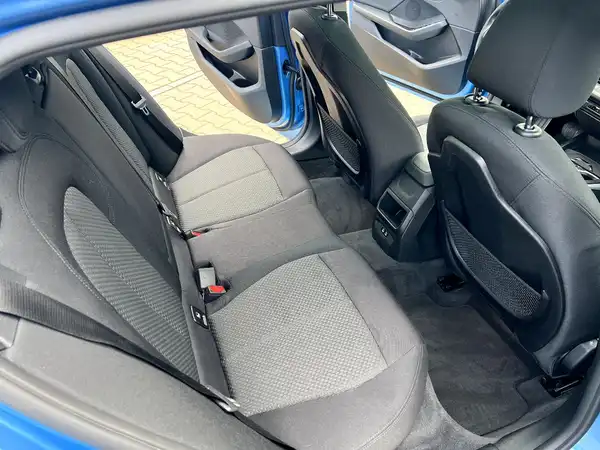 BMW 116 (16/28)