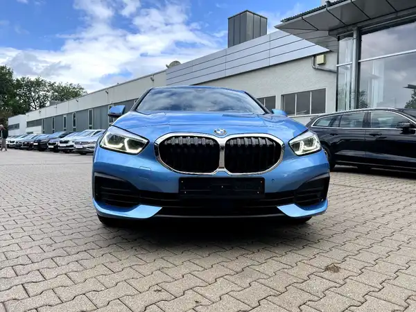 BMW 116 (6/28)