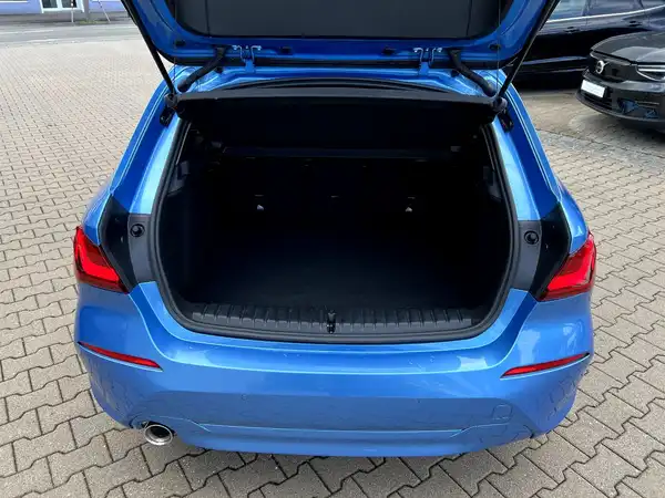 BMW 116 (7/28)