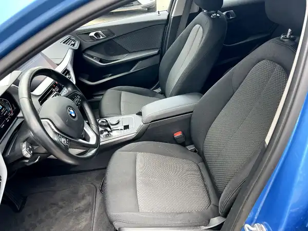 BMW 116 (8/28)