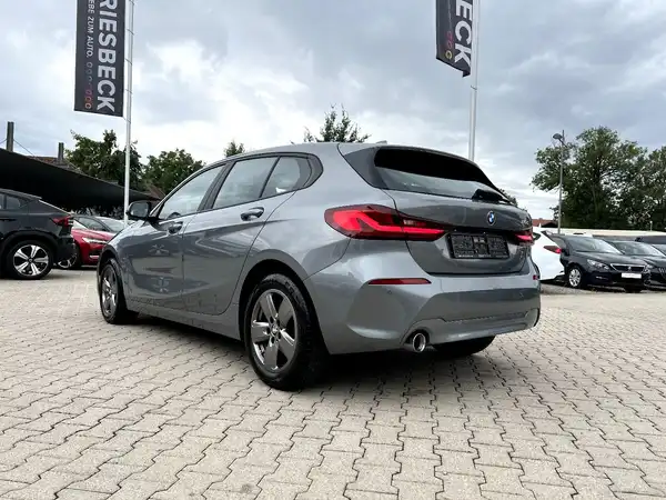 BMW 116 (2/27)