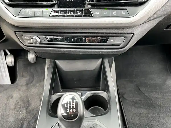 BMW 116 (23/27)